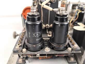 Luftwaffe UKW Empfänger S.A.D.I.R. Appareil Type R87, Serie C . Französische Fertigung für die Luftwaffe um den Mangel an UKW Empfängern zu beseitigen da der Empfänger E53 "Ulm" noch nicht fertiggestellt war. Funktion nicht geprüft, selten