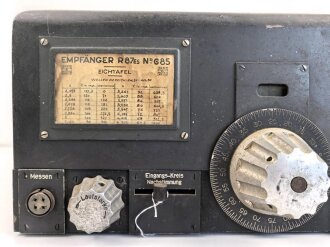 Luftwaffe UKW Empfänger S.A.D.I.R. Appareil Type R87, Serie C . Französische Fertigung für die Luftwaffe um den Mangel an UKW Empfängern zu beseitigen da der Empfänger E53 "Ulm" noch nicht fertiggestellt war. Funktion nicht geprüft, selten