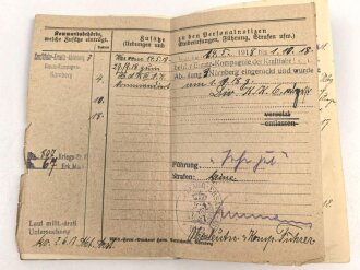 Militärpaß eines Pionier, Diensteintritt am 1.6.1917 beim Rekruten Depot Kraftfahr Ersatz Abteilung  2 Nürnberg. Bis Kriegsende dort verblieben. Dazu sein Führerschein