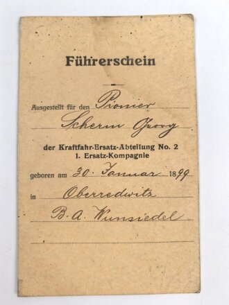 Militärpaß eines Pionier, Diensteintritt am 1.6.1917 beim Rekruten Depot Kraftfahr Ersatz Abteilung  2 Nürnberg. Bis Kriegsende dort verblieben. Dazu sein Führerschein