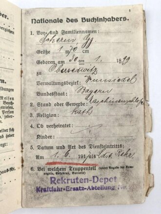 Militärpaß eines Pionier, Diensteintritt am 1.6.1917 beim Rekruten Depot Kraftfahr Ersatz Abteilung  2 Nürnberg. Bis Kriegsende dort verblieben. Dazu sein Führerschein