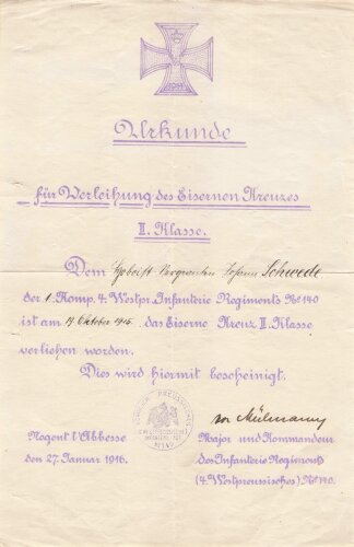 1. Weltkrieg, Verleihungsurkunde zur Verleihung des Eisernen Kreuzes II.Klasse an einen Hobisten im Infanterie Regiment 140. Ausgestellt am 19.10.1915, eigen händige Unterschrift Major und Kommandeur Infanterie Regiment 140 Paul von Mülmann. DIN A4