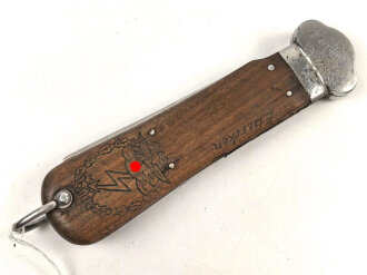 Fallschirmjäger Kappmesser 1.Modell. Hersteller Paul Weyersberg Solingen. Seltenes Stück mit beidseitig eingeritzten Abzeichen und Trägernamen.