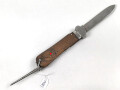 Fallschirmjäger Kappmesser 1.Modell. Hersteller Paul Weyersberg Solingen. Seltenes Stück mit beidseitig eingeritzten Abzeichen und Trägernamen.