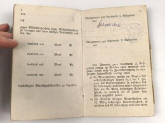 Militärpaß eines Musketier, Diensteintritt am 15.10.1905 bei Infanterie Regiment Nr. 22