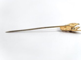 Deutschland nach 1945, Schwedter Adler als Traditionsnadel  für Angehörige im Kavallerie-Regiment Nr. 6 der Wehrmacht. Höhe 15mm