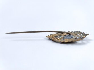 Kaiserreich, Schutztruppenemblem als Anstecknadel für den Zivilanzug, Höhe 29mm