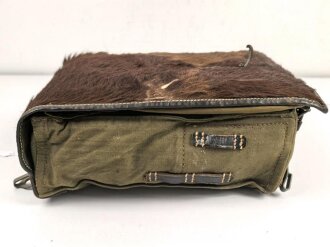Tornister Wehrmacht eines Angehörigen Panzer Jäger Abteilung 13. Getragenes Stück mit Reichsbetriebsnummer