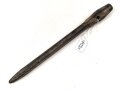 Zelthäring aus brauner Preßmasse Wehrmacht, datiert 1942. Ungereinigtes Stück
