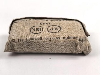 Verbandpäckchen Wehrmacht, kleines Modell datiert 1945