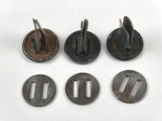 Satz Splinte für einen Stahlhelm der Wehrmacht. Original, gebraucht. Überlackiert