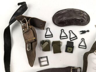 Konvolut Ersatzteile für Stahlhelm Innenfutter International