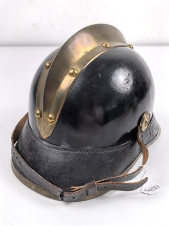 Feuerwehr Lederhelm in sehr gutem Zustand