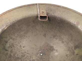 U.S. Army WWII, Stahlhelmglocke. Originallack, guter Zustand