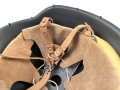 DDR, Stahlhelm der Nationalen Volksarmee, die Glocke datiert 1979, ungetragenes Stück