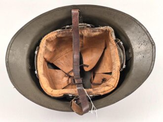 Frankreich 2. Weltkrieg, Stahlhelm Modell 1926, datiert 1944, Hersteller aus Marseille. Originallack, guter Gesamtzustand