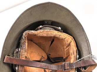 Frankreich 2. Weltkrieg, Stahlhelm Modell 1926, datiert 1944, Hersteller aus Marseille. Originallack, guter Gesamtzustand