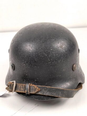 Tschechoslowakei,  Stahlhelmglocke der Wehrmacht, weiterverfwendet bei der Feuerwehr in der Nachkriegszeit. Hersteller SE64