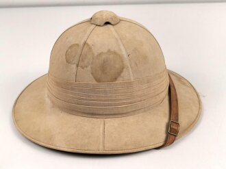 Tropenhelm , vermutlich Frankreich. Fleckig, sonst gut