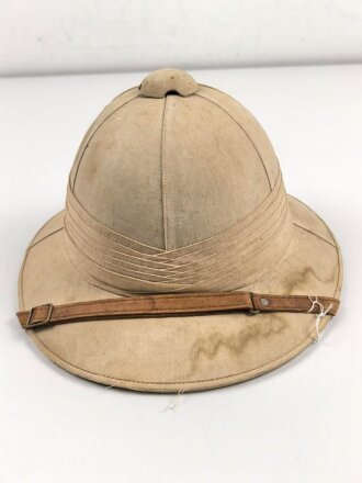 Tropenhelm , vermutlich Frankreich. Fleckig, sonst gut