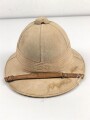 Tropenhelm , vermutlich Frankreich. Fleckig, sonst gut