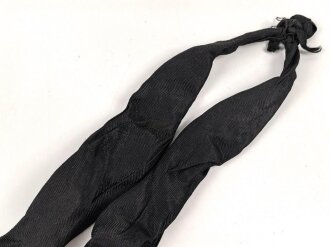 Halstuch Kriegsmarine, getragen, guter Zustand, die weisse Schleife fehlt, aus der Form geraten