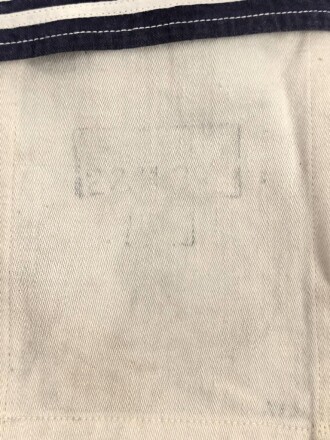 Kriegsmarine Hemdenkragen, so zum blauen Hemd und auf Befehl auch zum Arbeitshemd getragen. Getragenes Stück