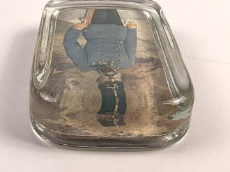 Österreich k.u.k. , Briefbeschwerer aus Glas mit Bildnis Kaiser Franz Joseph. 6,5 x 10,5cm