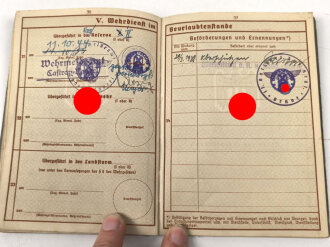 Wehrpaß Heer, eingestellt am 1.10.1934 bei Kommando der Schutzpolizei Düsseldorf