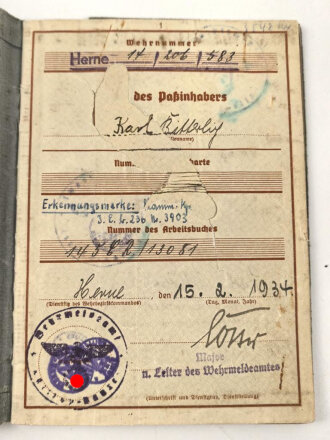 Wehrpaß Heer, eingestellt am 1.10.1934 bei Kommando der Schutzpolizei Düsseldorf