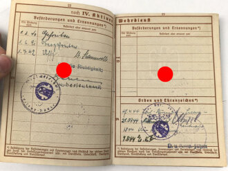 Wehrpaß Heer, eingestellt am 1.10.1934 bei Kommando der Schutzpolizei Düsseldorf