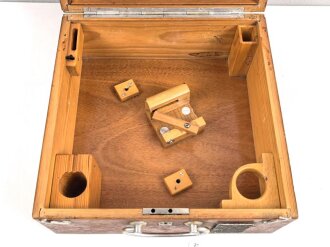 Kriegsmarine, Transportkasten für einen Sextant von C.Plath Hamburg. Guter Gesamtzustand, Gerätenummer 358