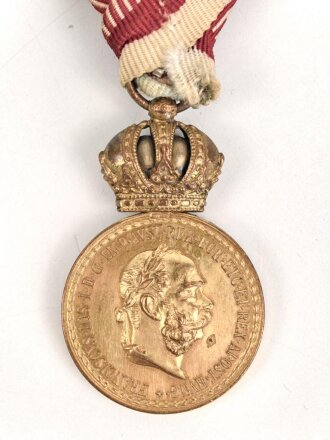 Österreich k.u.k. , bronzene Militärverdienstmedaille am Band