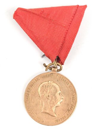 Österreich, Kriegsmedaille 2. December 1873, am Band