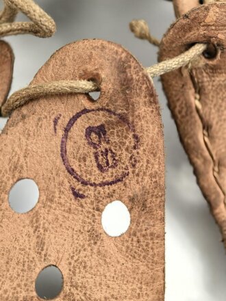 Stahlhelm Innenfutter Wehrmacht datiert 1942. Glockengrösse 66 für Kopfgrösse 59. Gebraucht, guter Zustand