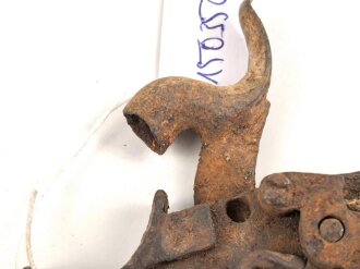 Teil einer  Perkussionspistole. Ohne Bezeichnung, Gesamtlänge 13,5cm, ungereinigt