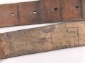 Eindornkoppel aus braunem Leder. Eiserne Schnalle, Riemenhöhe 52mm, Gesamtlänge 126cm