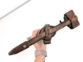 Schweiz, Pickel in Hülle, ungereinigt
