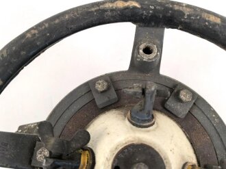 Luftwaffe Peilrahmen PRA 2, Fl 27808. Originallack, guter Zustand, ungereinigt.  Funktion nicht geprüft. Rarität.