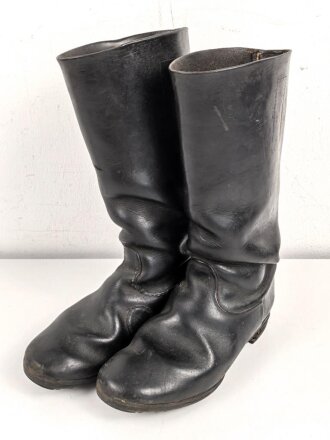 Paar Stiefel für Mannschaften , vermutlich Reichsarbeitsdienst oder ähnliches. Ungereinigt, Sohlenlänge 29,5cm