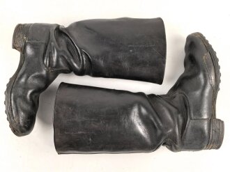 Paar Stiefel für Mannschaften , vermutlich Reichsarbeitsdienst oder ähnliches. Ungereinigt, Sohlenlänge 29,5cm