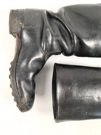 Paar Stiefel für Mannschaften , vermutlich Reichsarbeitsdienst oder ähnliches. Ungereinigt, Sohlenlänge 29,5cm