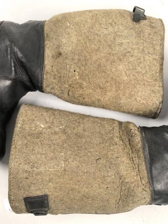 Paar Filz/ Leder Stiefel für Mannschaften der Wehrmacht. Getragenes Paar, ungereinigt, mottig, Sohlenlänge 29,5m