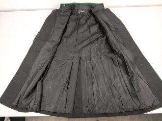 Österreich, schwarzer Mantel eines Uniformschneiders aus Wien in gutem Zustand