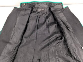 Österreich, schwarzer Mantel eines Uniformschneiders aus Wien in gutem Zustand