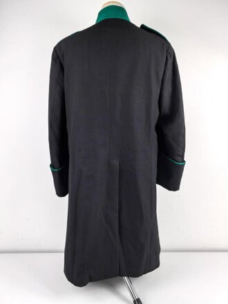 Österreich, schwarzer Mantel eines Uniformschneiders aus Wien in gutem Zustand