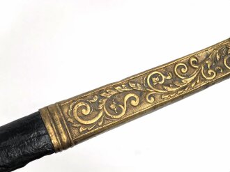 Österreich k.u.k., Scheide für einen Säbel für Beamte. Namenszug FJ1 für Franz Joseph I. Gebraucht, Gesamtlänge 80cm