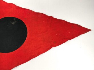 Kriegsmarine Gefechtsstander rot " Gefechtswendgs.Stdt.rot". Maße 91 x 115cm. Ungereinigt, leichter Mottenschaden