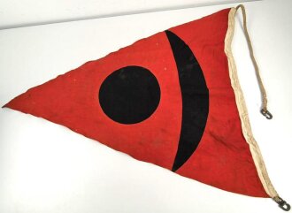 Kriegsmarine Gefechtsstander rot " Gefechtswendgs.Stdt.rot". Maße 91 x 115cm. Ungereinigt, leichter Mottenschaden