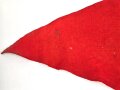 Kriegsmarine Gefechtsstander rot " Gefechtswendgs.Stdt.rot". Maße 91 x 115cm. Ungereinigt, leichter Mottenschaden